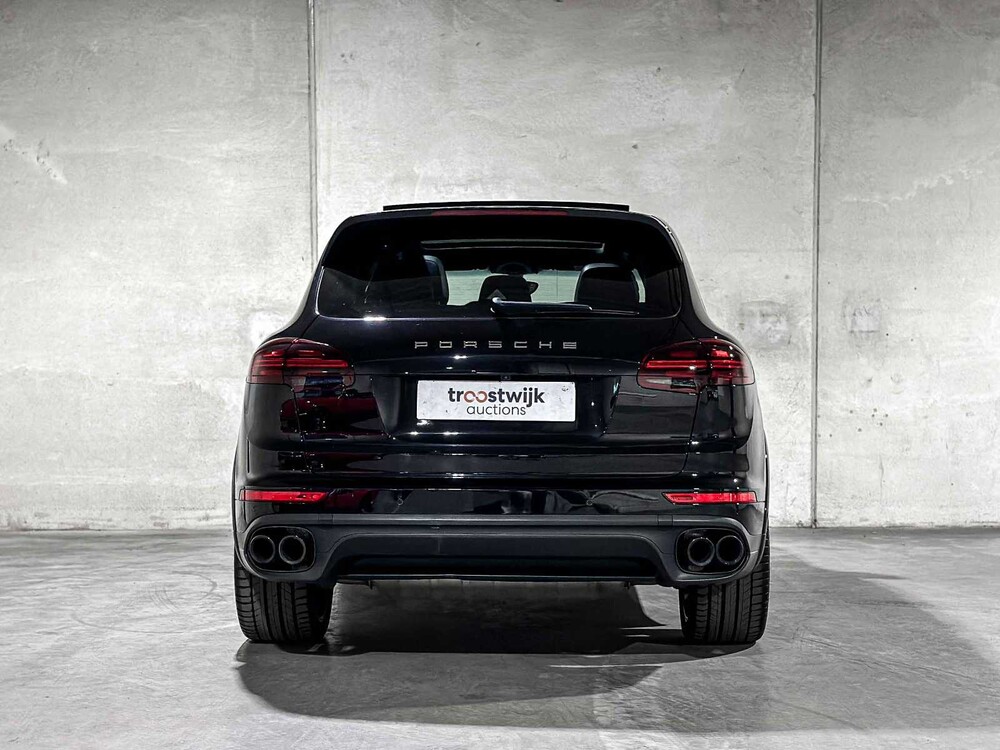 Porsche Cayenne S E-Hybrid 3.0 V6 (Sport Chrono) Plug-In Hybrid 416pk 2015, HD-942-B