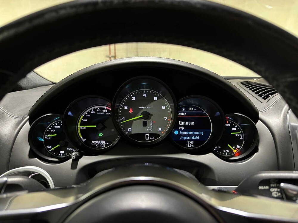 Porsche Cayenne S E-Hybrid 3.0 V6 (Sport Chrono) Plug-In Hybrid 416pk 2015, HD-942-B