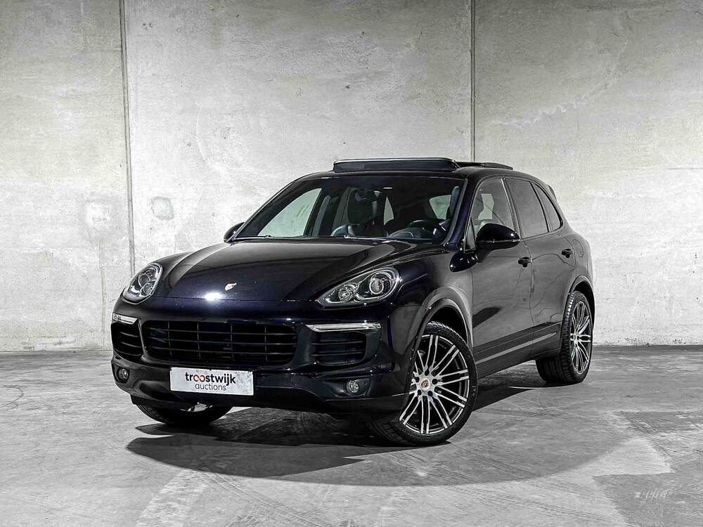 Porsche Cayenne S E-Hybrid 3.0 V6 (Sport Chrono) Plug-In Hybrid 416PS 2015, HD-942-B