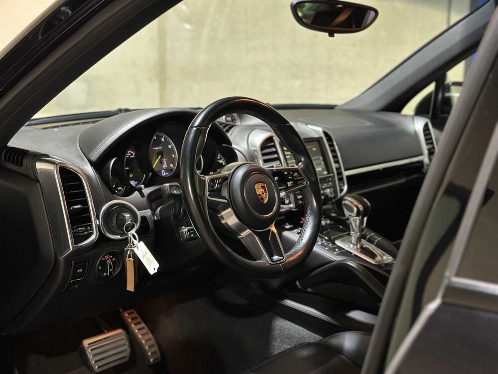 Porsche Cayenne S E-Hybrid 3.0 V6 (Sport Chrono) Plug-In Hybrid 416pk 2015, HD-942-B