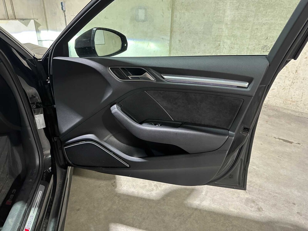 Audi RS3 Sportback 2.5 TFSI Quattro 400hp 2019, NL registration