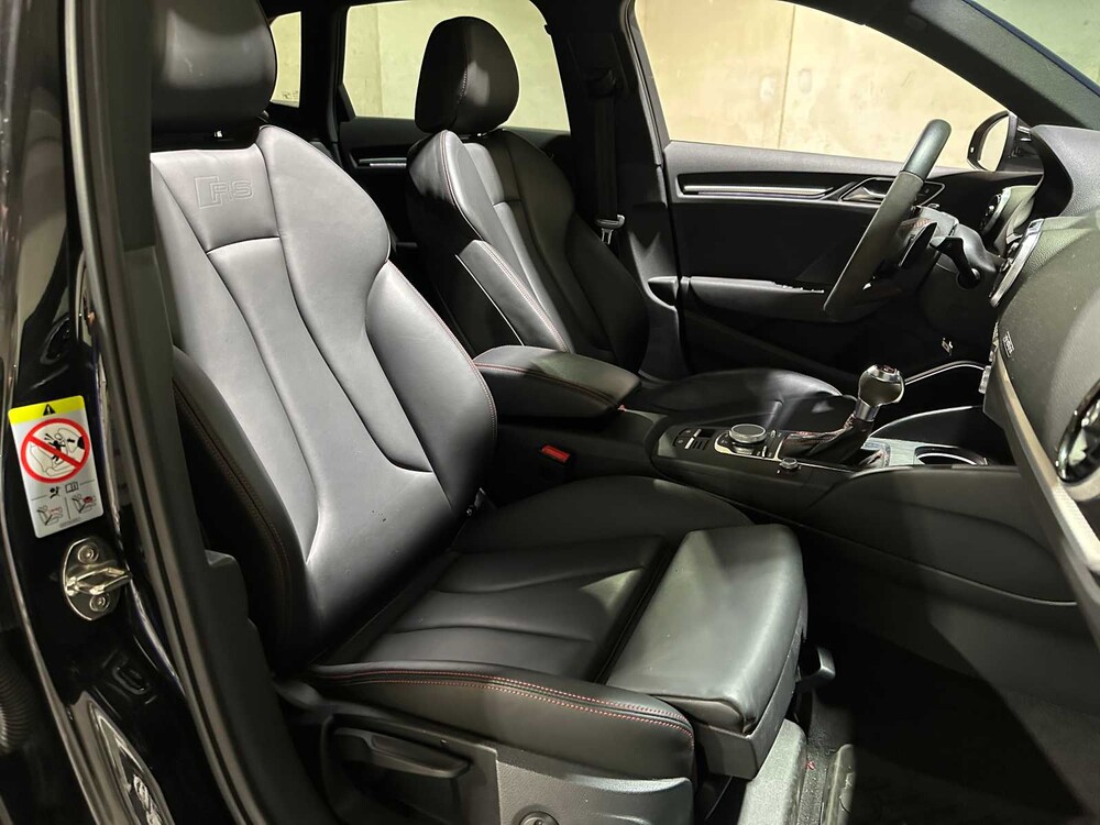 Audi RS3 Sportback 2.5 TFSI Quattro 400hp 2019, NL registration