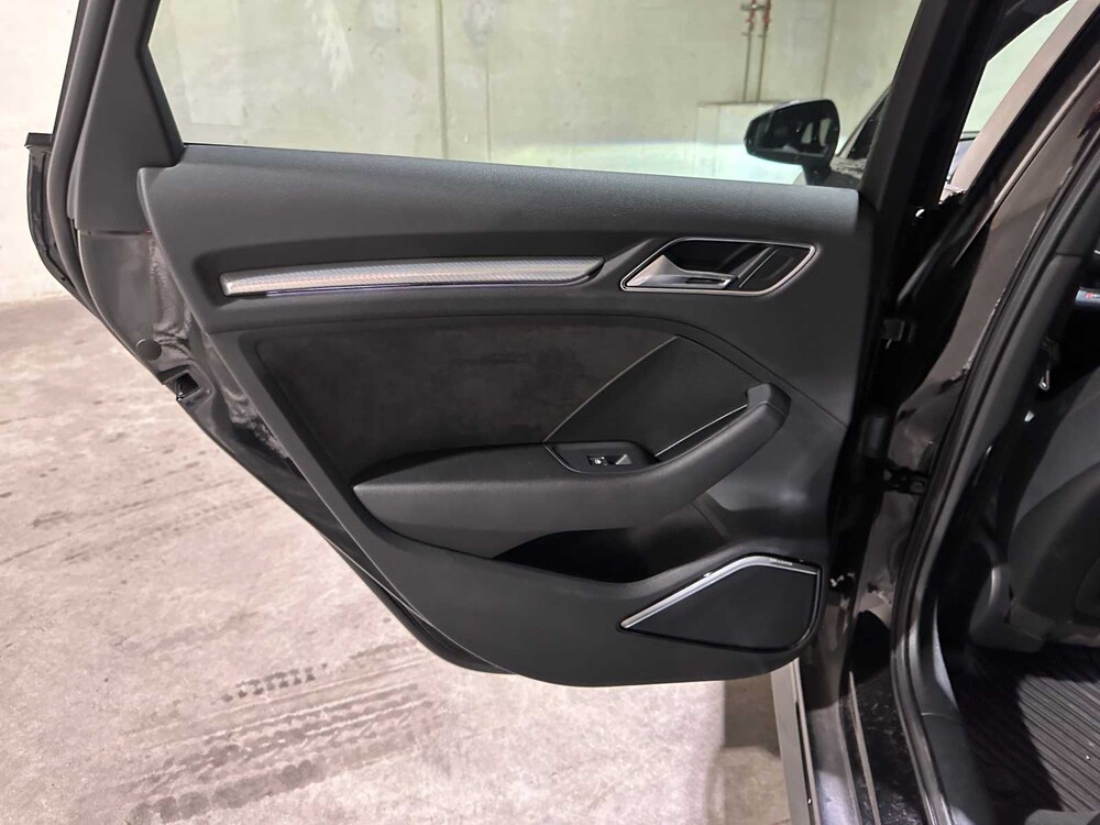 Audi RS3 Sportback 2.5 TFSI Quattro 400hp 2019, NL registration