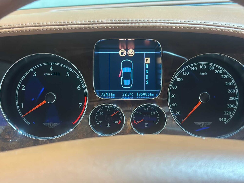 Bentley Continental GT 6.0 W12 560pk 2004, NL-Kenteken Youngtimer