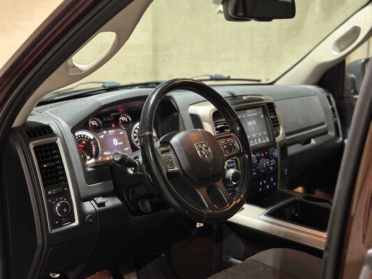 Dodge Ram 1500 3.6 V6 Quad Cab 6'4 309pk 2014, VK-815-D Bedrijfswagen