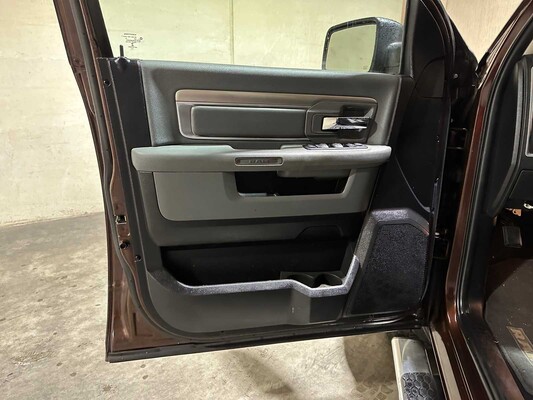 Dodge Ram 1500 3.6 V6 Quad Cab 6'4 309pk 2014, VK-815-D Bedrijfswagen