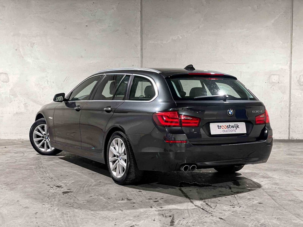 BMW 530d Touring Upgrade Edition 258pk 2013 5-serie, 60-ZLD-1