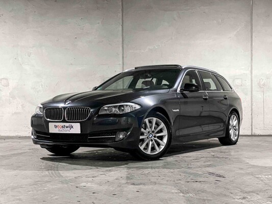 BMW 530d Touring Upgrade Edition 258pk 2013 5-serie, 60-ZLD-1