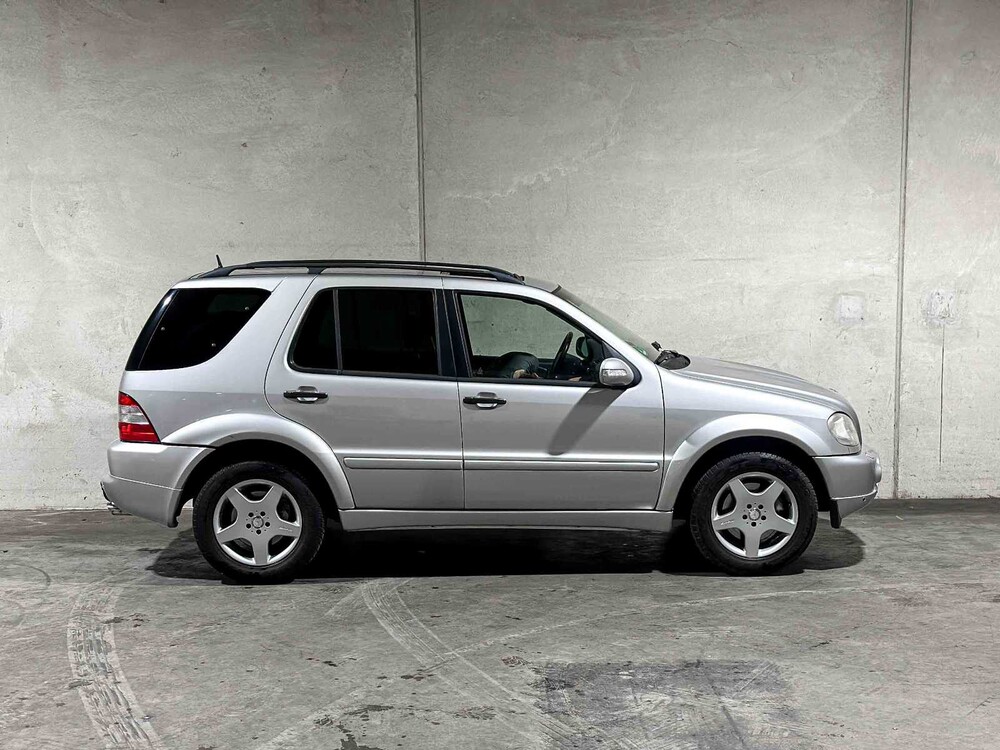 Mercedes-Benz ML55 AMG 5.5 V8 (BTW) 347pk 2003 M-klasse, NL-Kenteken Youngtimer