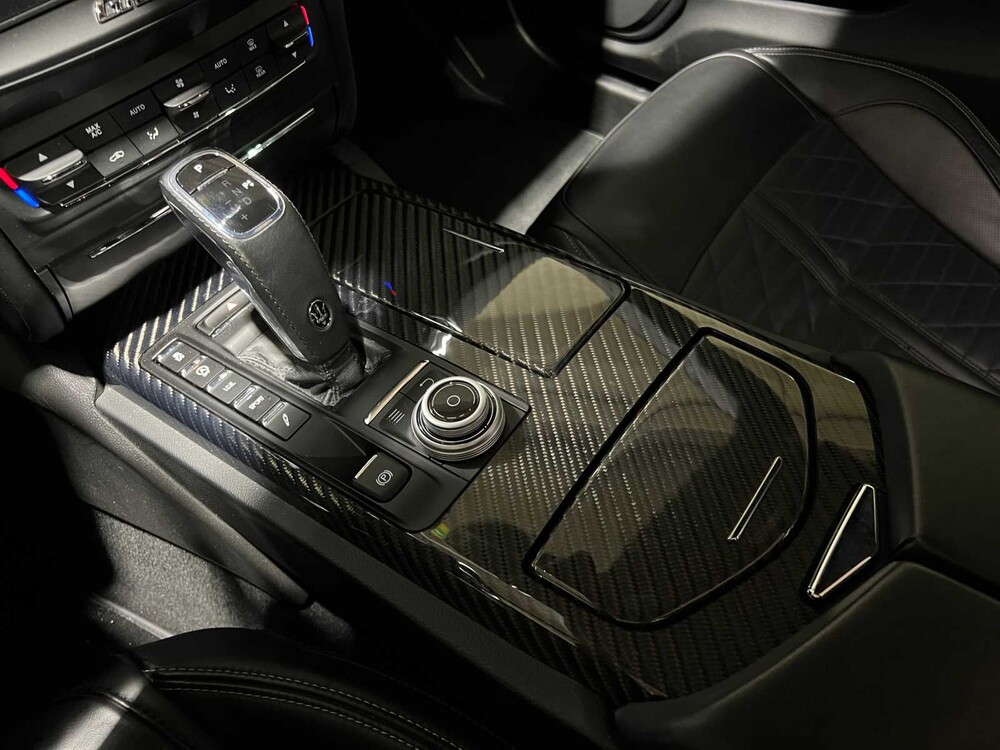 Maserati Ghibli 3.0 V6 GranLusso 349pk 2019, XJ-658-T