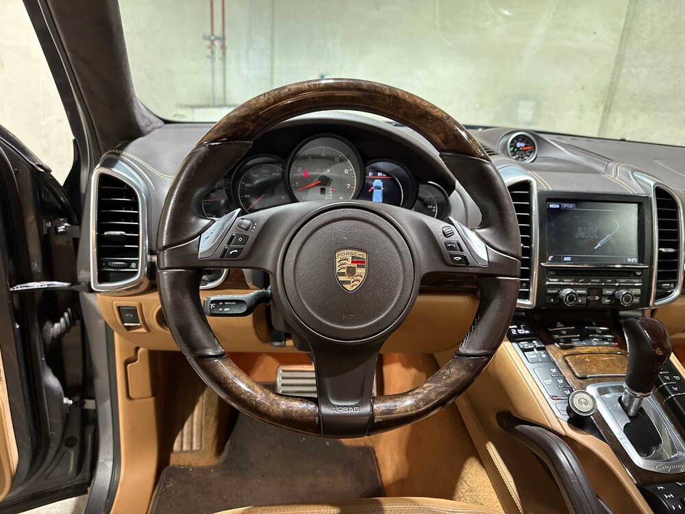 Porsche Cayenne GTS 4.8 V8 420pk 2013, P-551-BJ