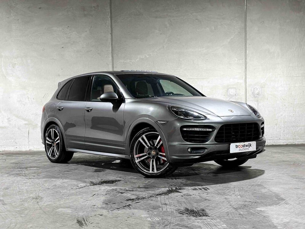 Porsche Cayenne GTS 4.8 V8 420pk 2013, P-551-BJ