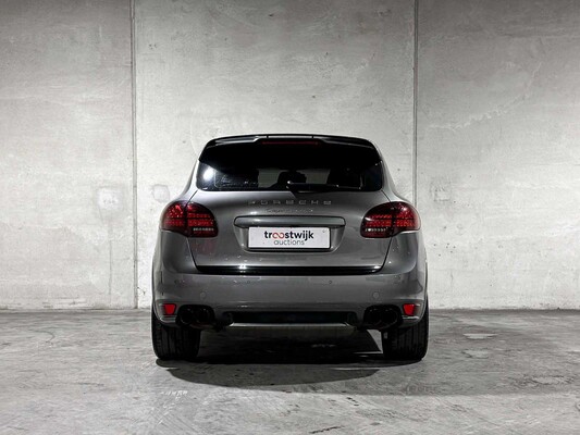 Porsche Cayenne GTS 4.8 V8 420PS 2013, P-551-BJ