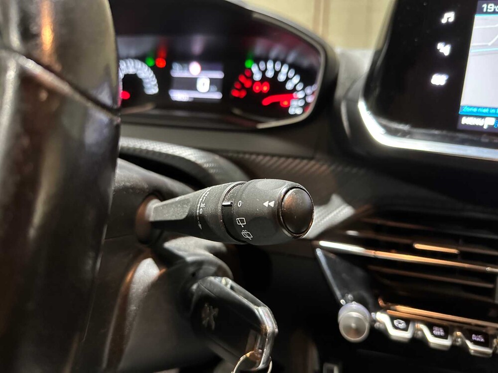 Peugeot 208 1.2 PureTech Active 75PS 2020, H-488-LD