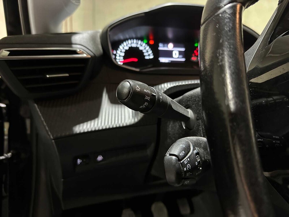 Peugeot 208 1.2 PureTech Active 75PS 2020, H-488-LD