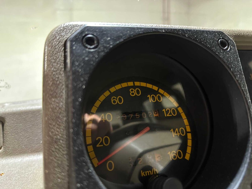 Mitsubishi Pajero 2.5 Ladeluftkühler Turbo 95PS 1990