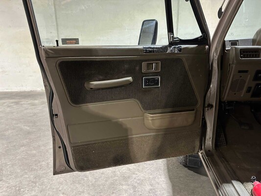 Mitsubishi Pajero 2.5 Intercooler Turbo 95hp 1990