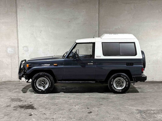 Toyota LandCr. H.Duty 4.2 LX Blind Van FRP 131hp 1992, VP-75-ZN Commercial Vehicle