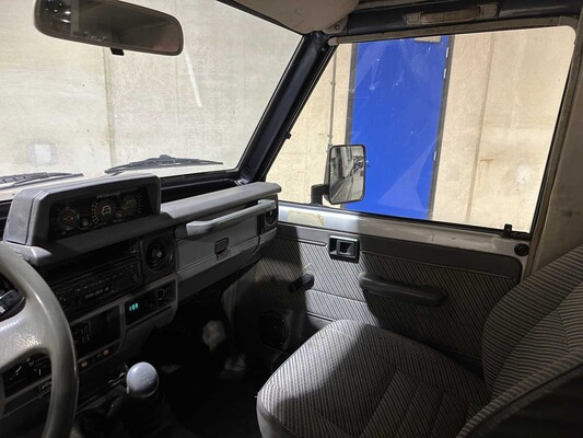 Toyota LandCr. H.Duty 4.2 LX Blind Van FRP 131hp 1992, VP-75-ZN Commercial Vehicle