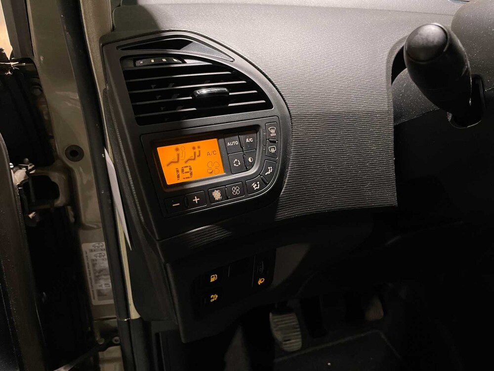 Citroen Grand C4 Picasso 1.6 VTi Ligne Business 7p 120PS 2011, 94-SLK-4