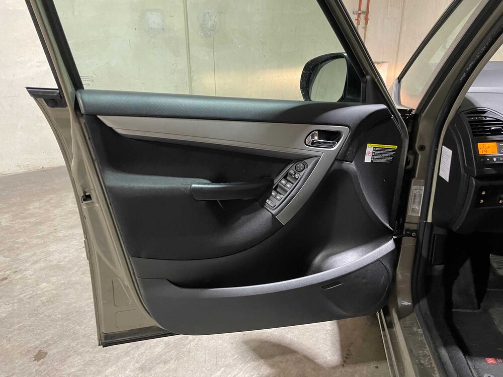 Citroen Grand C4 Picasso 1.6 VTi Ligne Business 7p 120PS 2011, 94-SLK-4