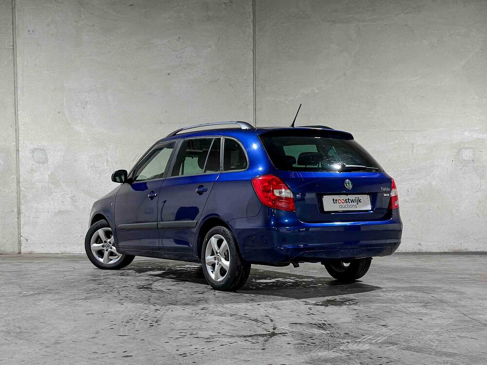 Skoda Fabia Kombi 1.2 TSI Tour 86PS 2012, 70-XVD-5