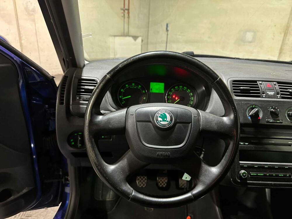 Skoda Fabia Kombi 1.2 TSI Tour 86PS 2012, 70-XVD-5