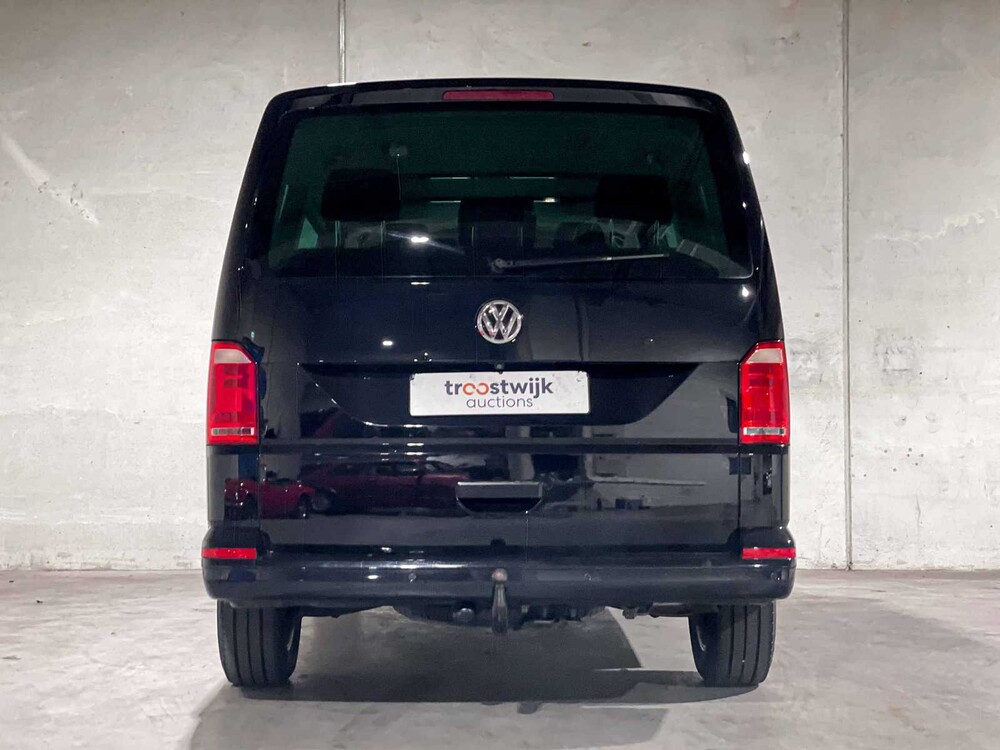 Volkswagen Transporter Multivan 2.0 TDI Comfortline (Automatic) 150hp 2017, HKV-88-H