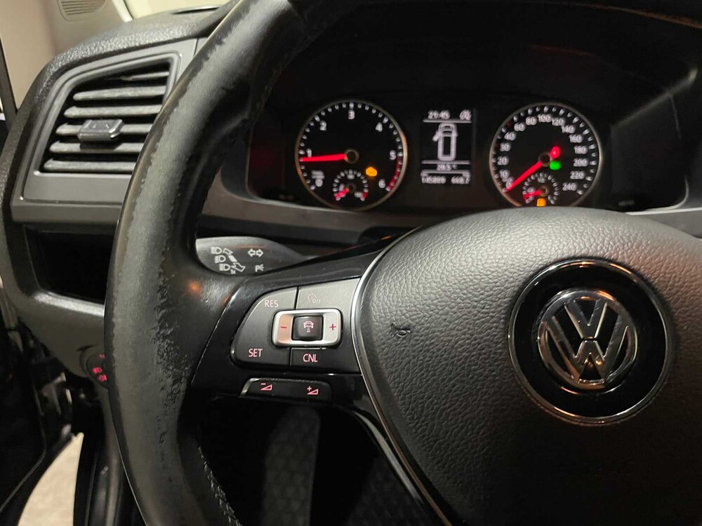 Volkswagen Transporter Multivan 2.0 TDI Comfortline (Automatic) 150hp 2017, HKV-88-H