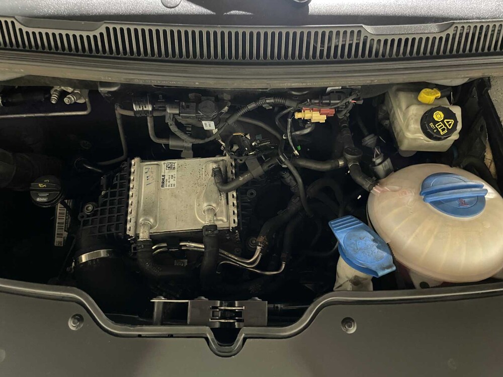 Volkswagen Transporter Multivan 2.0 TDI Comfortline (Automatic) 150hp 2017, HKV-88-H