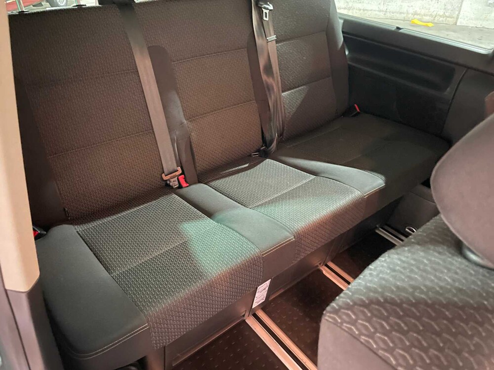 Volkswagen Transporter Multivan 2.0 TDI Comfortline (Automatic) 150hp 2017, HKV-88-H