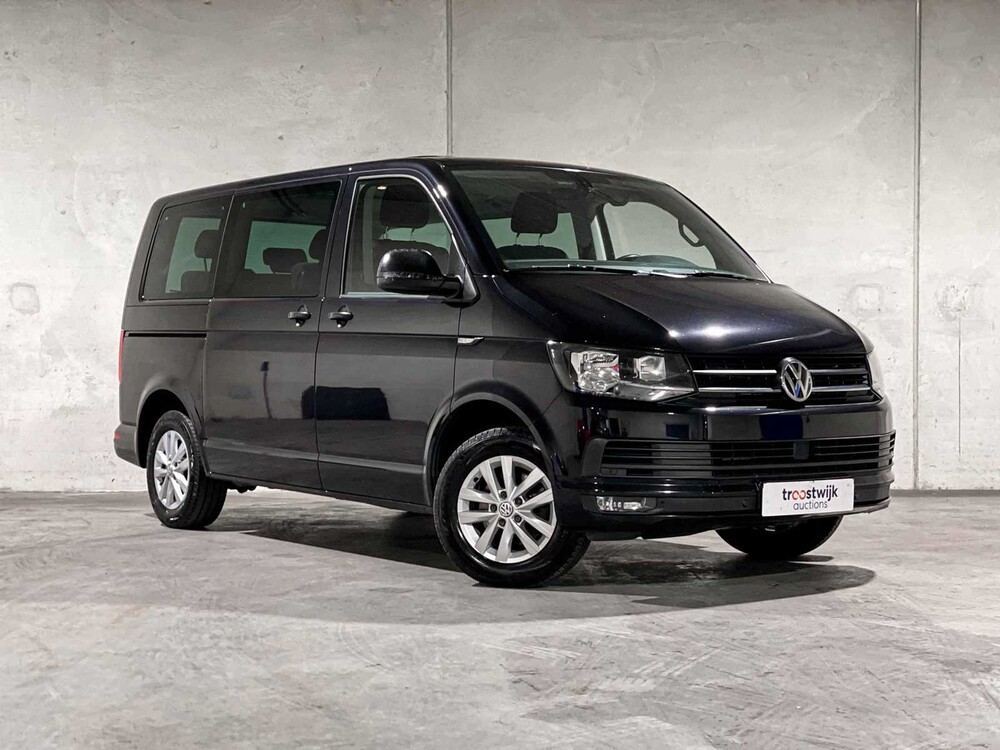 Volkswagen Transporter Multivan 2.0 TDI Comfortline (Automatic) 150hp 2017, HKV-88-H