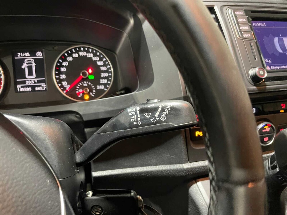 Volkswagen Transporter Multivan 2.0 TDI Comfortline (Automatic) 150hp 2017, HKV-88-H