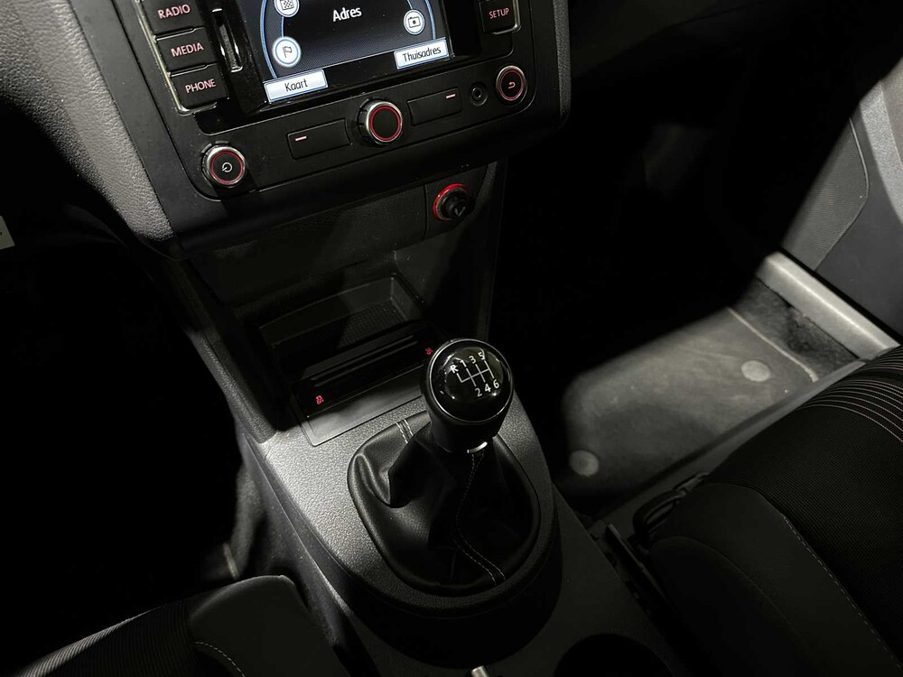 Volkswagen Touran 1.4 TSI Comfortline 7-pers 140PS 2013, 8-TGK-22