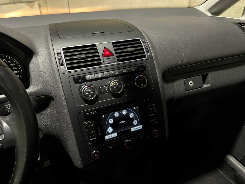 Volkswagen Touran 1.4 TSI Comfortline 7-pers 140PS 2013, 8-TGK-22