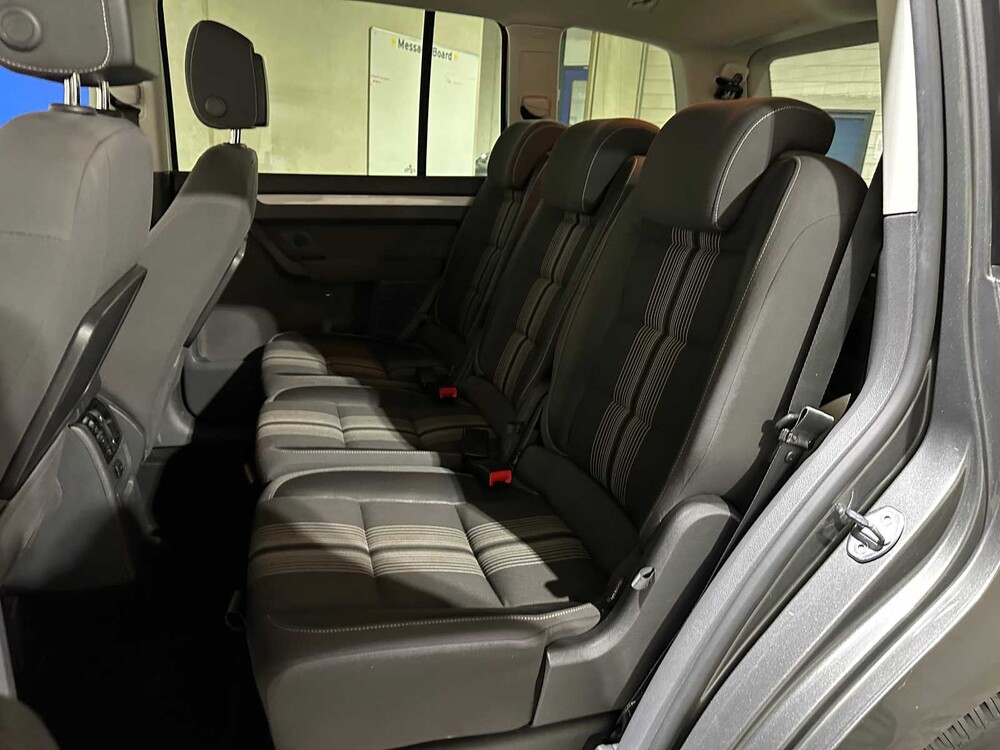 Volkswagen Touran 1.4 TSI Comfortline 7-pers 140PS 2013, 8-TGK-22