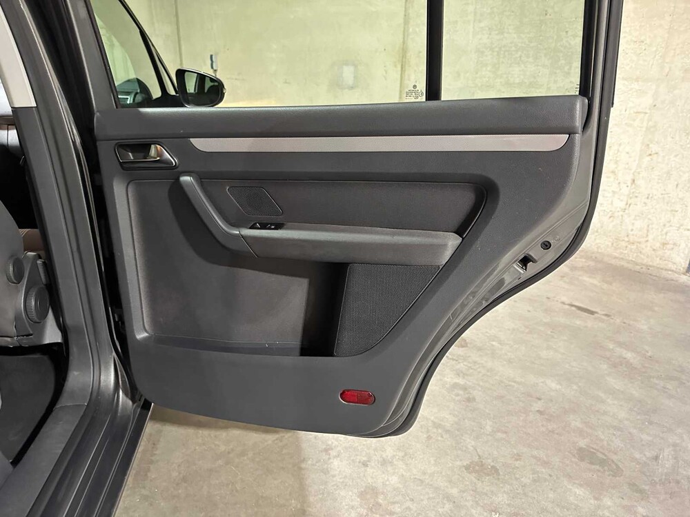 Volkswagen Touran 1.4 TSI Comfortline 7-pers 140PS 2013, 8-TGK-22