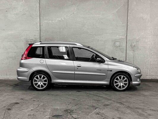 Peugeot 206 SW 1.6-16V Quiksilver 109hp 2005 (Original-NL), 29-RF-VB