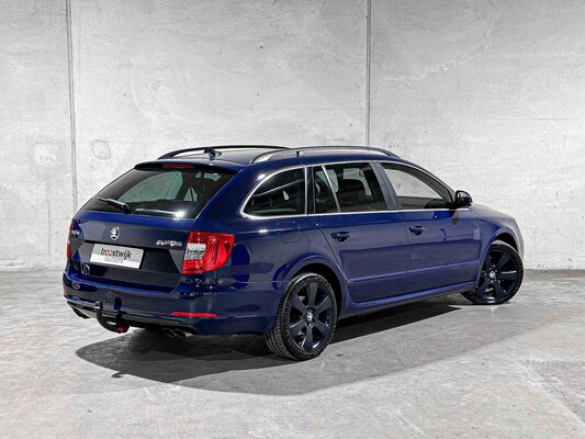 Skoda Superb Combi 2.0 TSI 200HP Automatic Sprint Pro 200hp 2014, PK-349-K