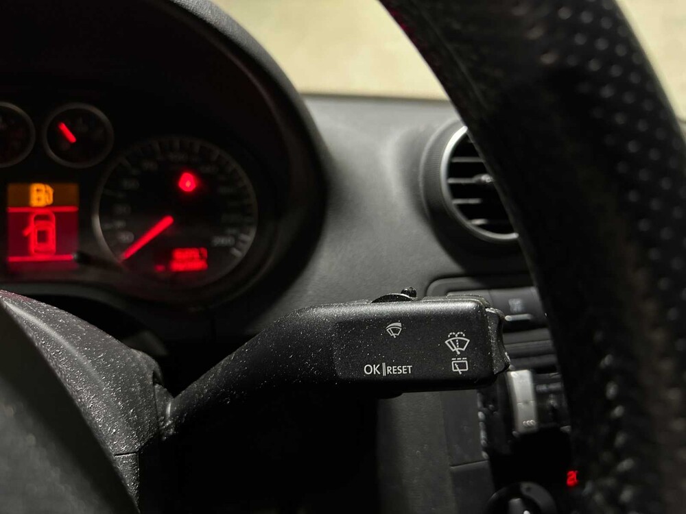 Audi A3 1.6 Ambition 102PS 2006, 20-TH-VG