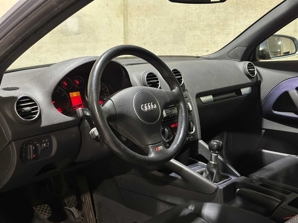 Audi A3 1.6 Ambition 102PS 2006, 20-TH-VG