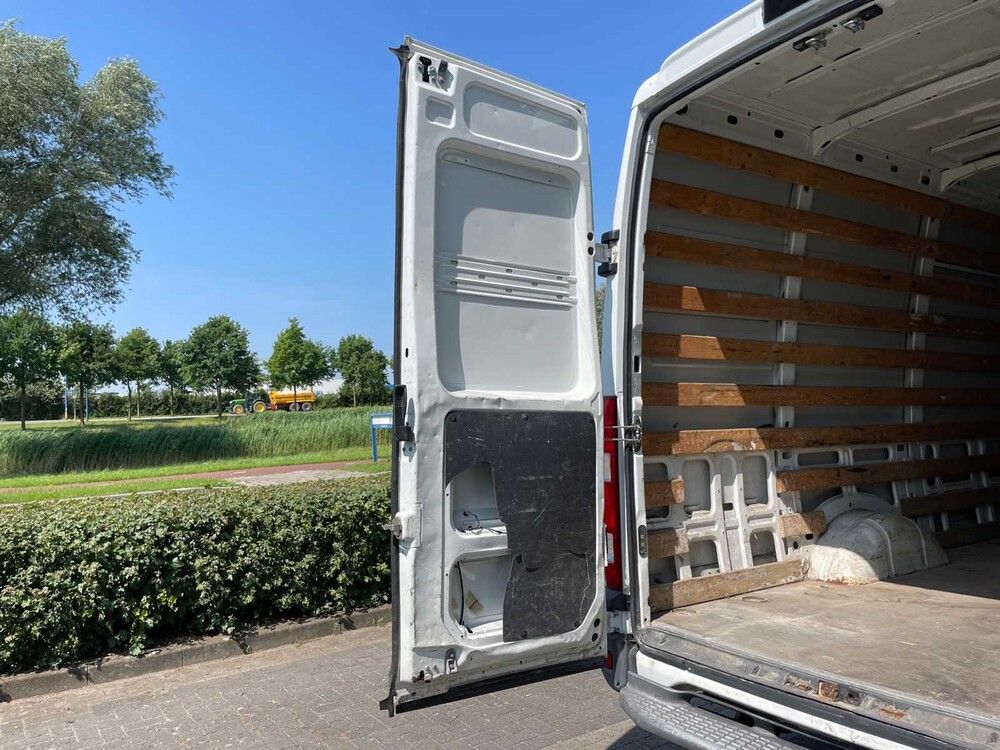 Iveco Daily 35S13V 330 126PS 2012, VL-313-P Nutzfahrzeug