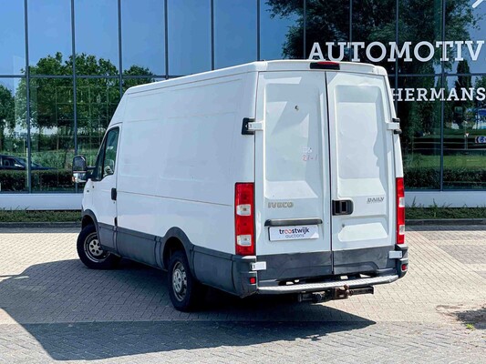 Iveco Daily 35S13V 330 126hp 2012, VL-313-P Commercial Vehicle
