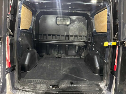 Ford Transit Custom 290 2.2 TDCI 125hp 2013, VDL-69-T Commercial Vehicle