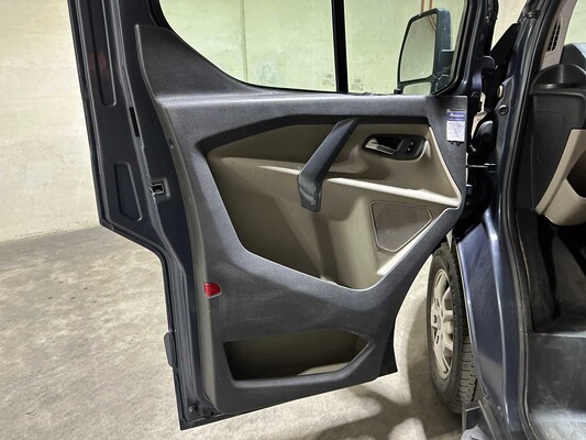 Ford Transit Custom 290 2.2 TDCI 125hp 2013, VDL-69-T Commercial Vehicle