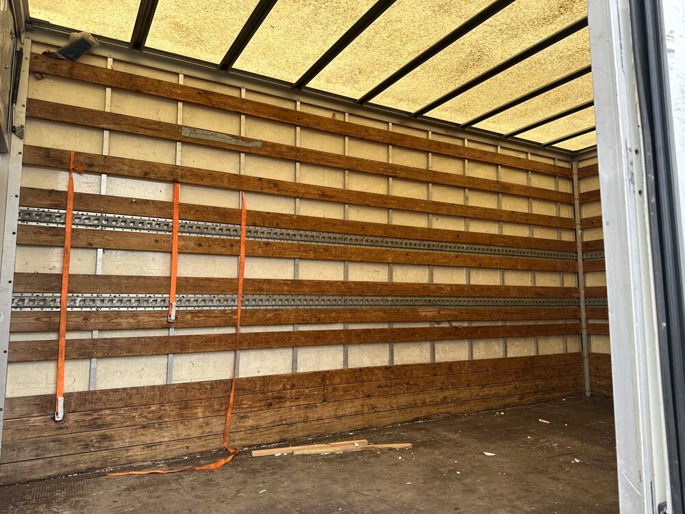 Volkswagen Crafter 35 2.5 TDI L3 DC Starr 109PS 2010, 2-VKN-76