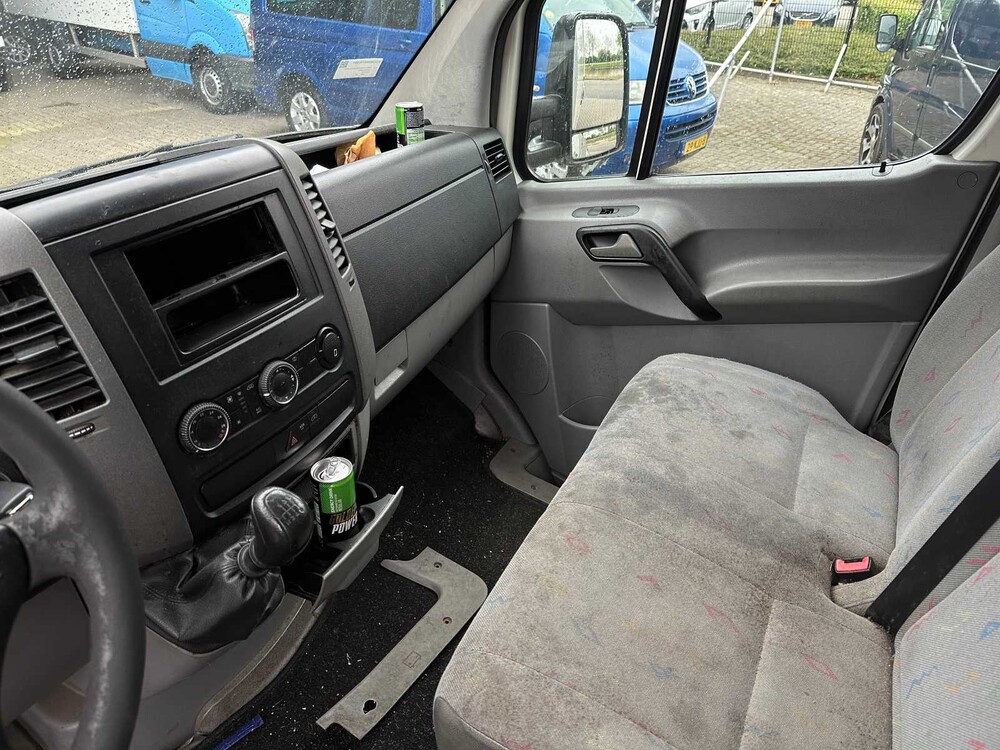 Volkswagen Crafter 35 2.5 TDI L3 DC Starr 109PS 2010, 2-VKN-76