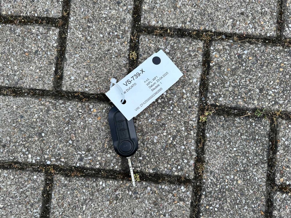 Fiat Ducato 35H TIPPER 2.3 MultiJet DC 7-seater 131hp 2016, VS-739-X Commercial vehicle