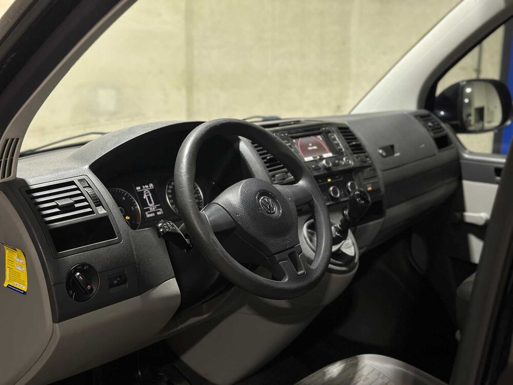 Volkswagen Transporter 2.0 TDI T800 L1H1 7J0 T5 Camper 114hp 2012 84kW, VJ-075-H