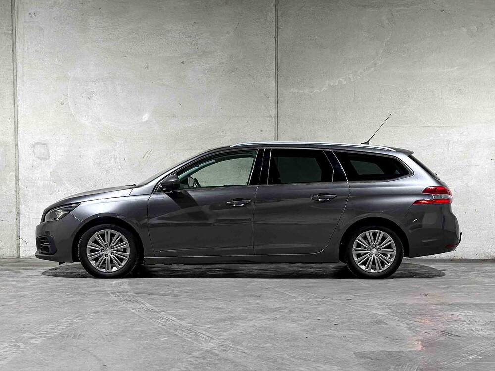 Peugeot 308 SW 1.2 PureTech Blue Lease Premium 131PS 2020, H-389-LH